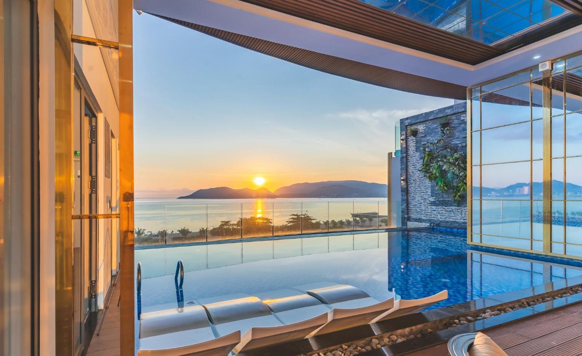 La Vague Hotel Nha Trang Zewnętrze zdjęcie